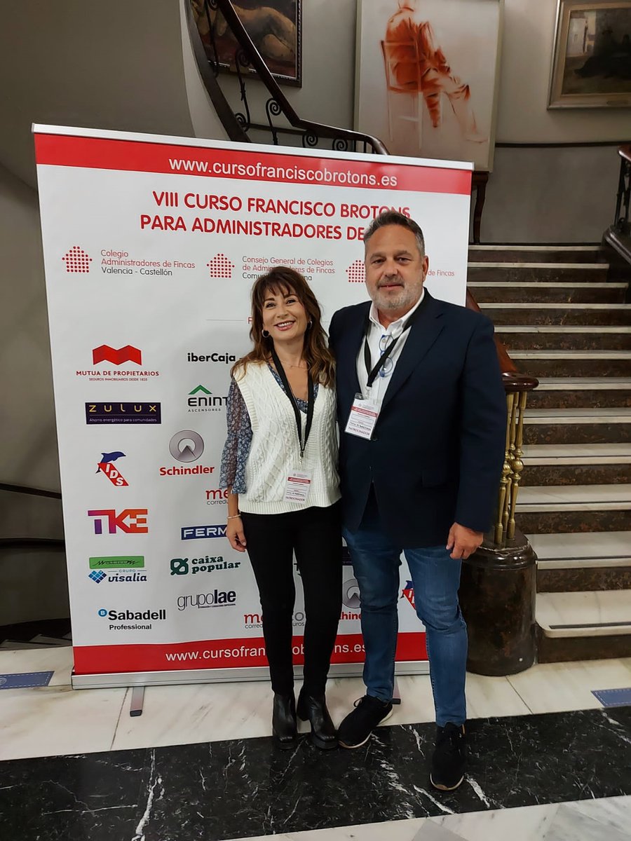 MPropietarios's tweet photo. Imágenes del VIII Curso Francisco Brotons (@cursofbrotons), organizado por @CAFValencia este fin de semana en el que participaron nuestro subdirector general de negocio, César Crespo, y nuestros asesores de negocio de la Delegación de Levante. #CGCAFE #Cursofbrotons https://t.co/tZmYgX3Hwt