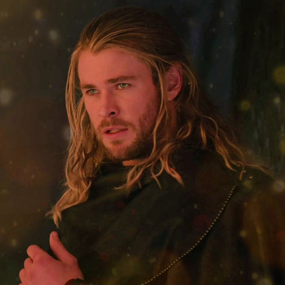 RT @PrettiestThor: God of Fertility - Thor 'mmm brother you look ravishing' Odinson https://t.co/ky4YNpe95d