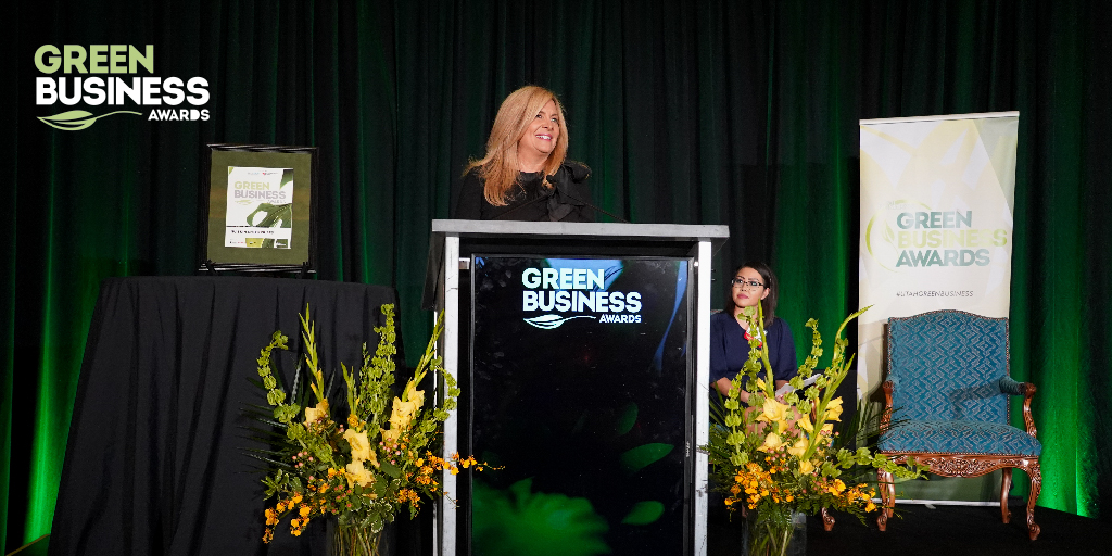 ForceForGood's tweet photo. #NuSkin is honored to receive a 2021
@UtahBusiness
Green Award. Being a #ForceForGood is at the heart of everything we do. 💚 #GreenBusinessAward #sustainability #ForceForGreen #NuSkinGives https://t.co/A323f8gjdB