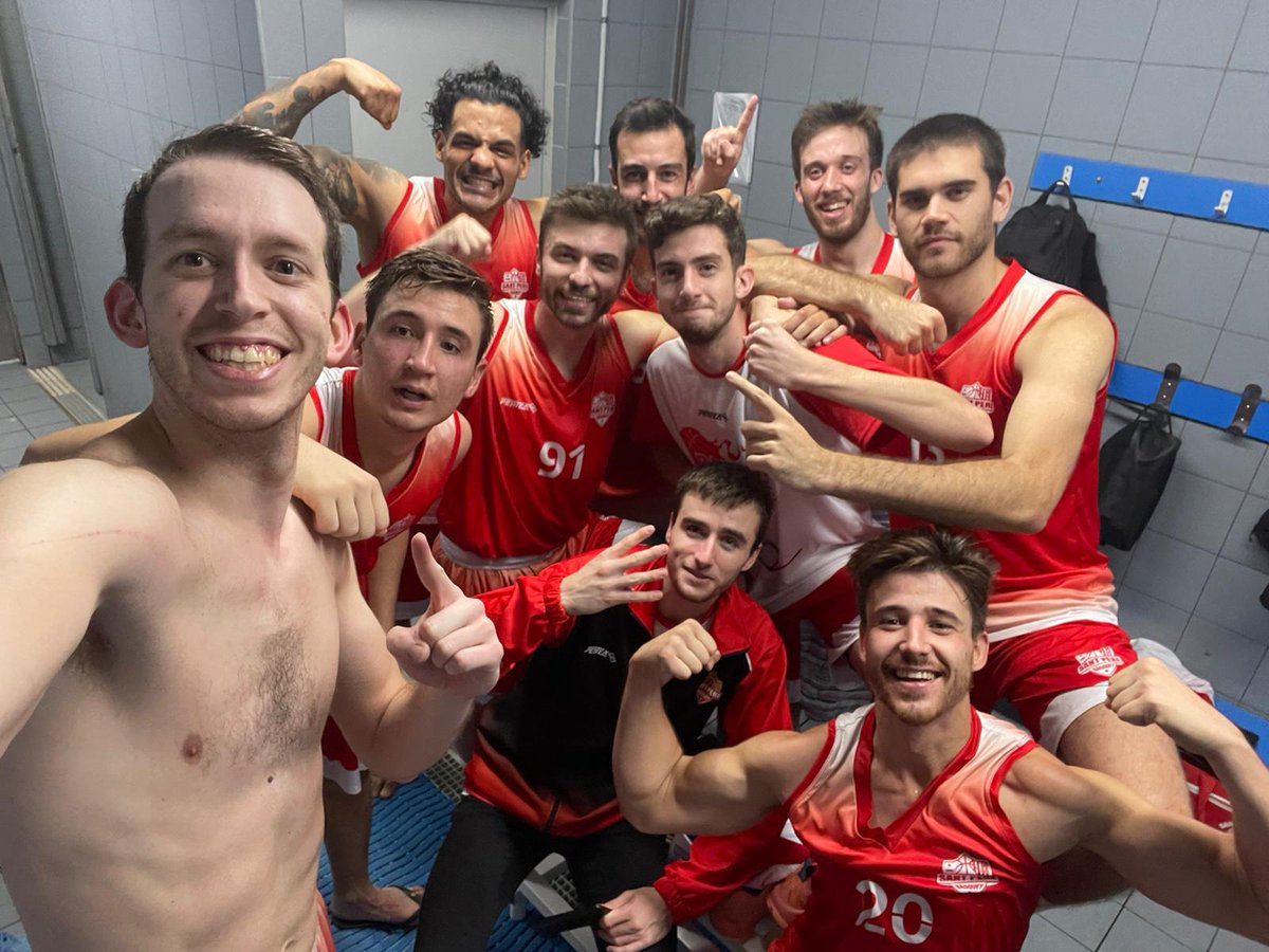 CBSantPere's tweet photo. 📝El Sènior guanya 53-58 al @UEGaudi, equip invicte.
Ferran Nájar🗣️"Partit molt complet en defensa davant el millor atac i amb la implicació de tots els jugadors. Hem fet un bon 1Q i hem sabut solventar els moments complicats. Pocs equips guanyaran a aquesta pista".
#roadto1a https://t.co/C8tdeavqh3