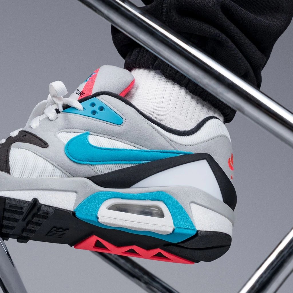 snkr_twitr's tweet photo. Nike Air Structure ‘Neo Teal’ on sale for $79.99 w/code SPOOKY20 

https://t.co/bowSRO0ftg

#AD https://t.co/lcqAFV2XTH