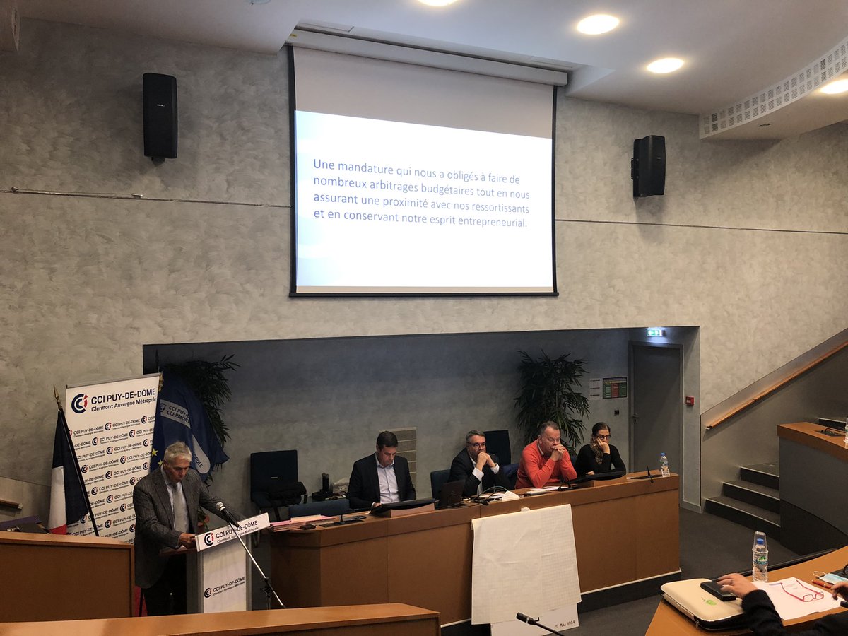 Dernière Assemblée Générale de la mandature actuelle de la <a href="/ccipuydedome/">CCI Puy-de-Dôme Clermont Auvergne Métropole</a> soit 5 ans au service du tissu économique du <a href="/Departement63/">Puy-de-Dôme, mon Département</a>.
« La chambre est un trait d’union entre l’Etat, la Région <a href="/auvergnerhalpes/">Auvergne-Rhône-Alpes</a> et les entreprises du #territoire ».