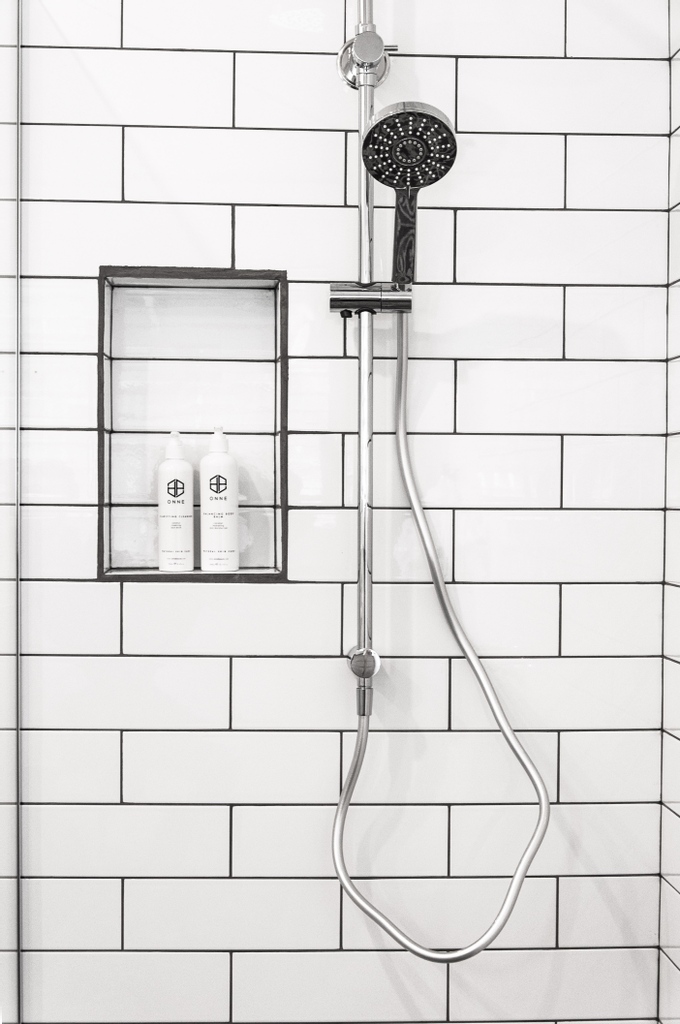 theroomarchives's tweet photo. #interiordesign #home #homeimprovement #vancouver #bathroom https://t.co/Hic0aCVIx1