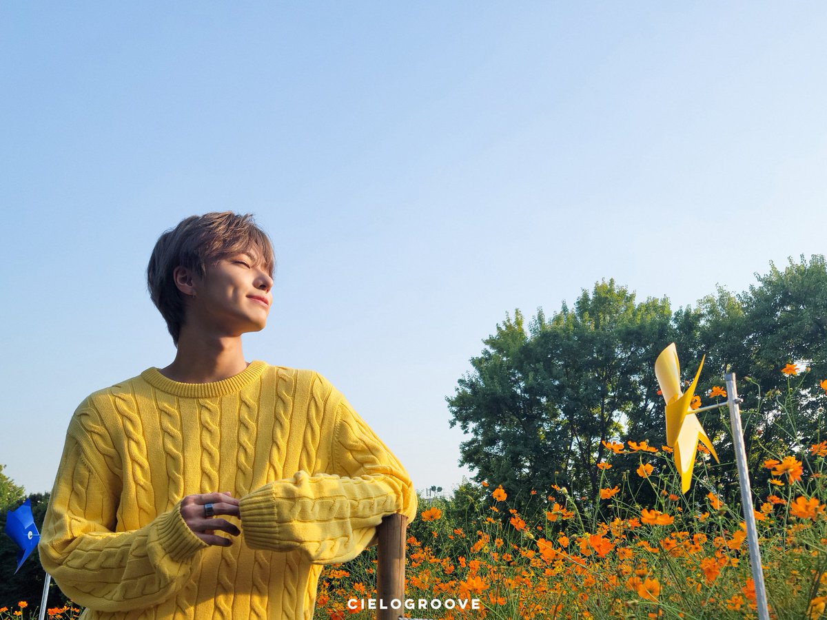 CIELOGROOVE's tweet photo. CIELOGROOVE PROJECT VOL.2
<Yellow (Feat.  Lee Young Bin)> TEASER IMAGE 3

💛2021.10. 28. 12PM (KST)💛

#CIELOGROOVE
#CIELOGROOVEPROJECT 
#LEEYOUNGBIN
#YELLOW
#씨엘로그루브 
#씨엘로그루브프로젝트 https://t.co/zSiwmIt6iX