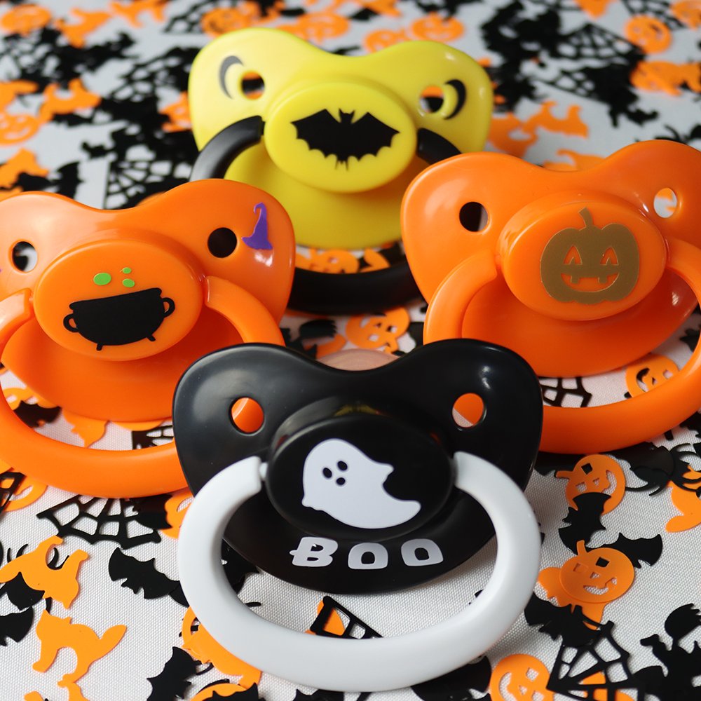 RearzInc's tweet photo. Get your hands on some adorable Halloween pacifiers! Order now and get them before Halloween.
Available at https://t.co/TCtq4Rwfbm
#adultpacifier #pacifieraddict #adultbaby #ageplay #adultpacifier #ddlg #cgl #custompacifier #adultpaci #custompaci #adultsoother #adultbaby https://t.co/lDWj8LI5L3