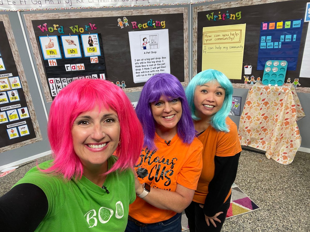 ValleyPBS's tweet photo. Who's ready for another great week of Reading Explorers?!
Here's a little sneak peak at one of this week's exciting episodes!🎃
Watch #ReadingExplorers at 6:30AM Mon-Fri on Valley PBS or wherever you stream! https://t.co/ktP7psaJJf