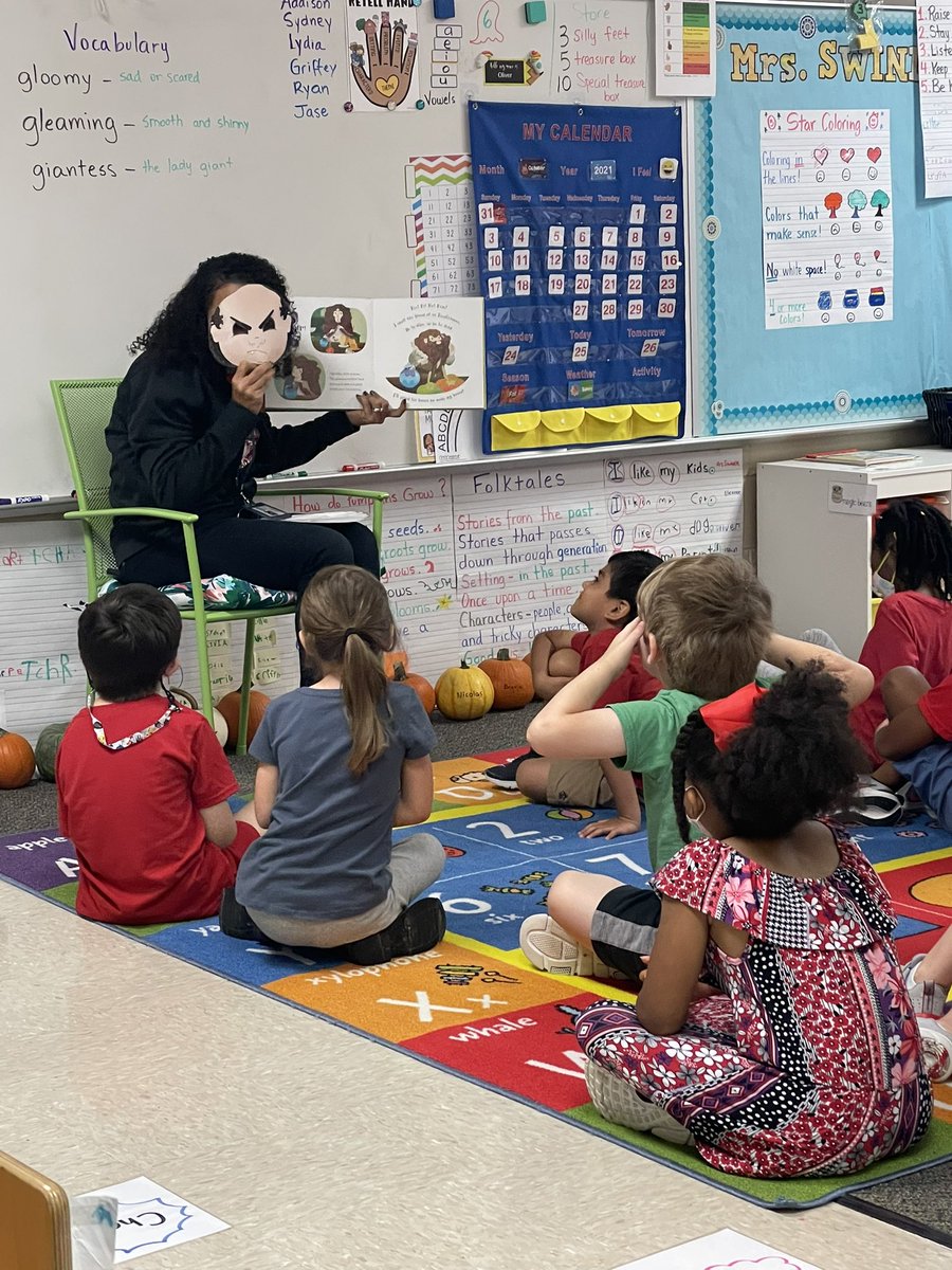 Read alouds are more fun with masks! #esesoar #everychildreads #readthinkwrite