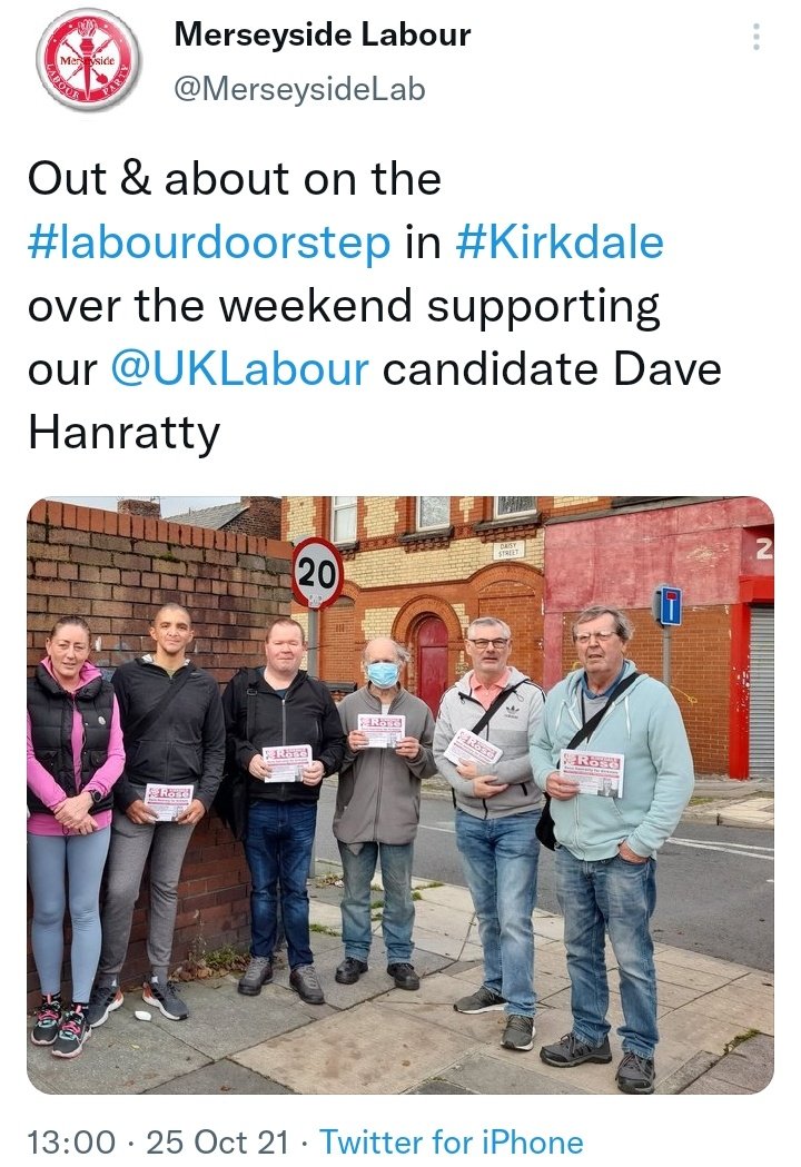 <a href="/KimJohnsonMP/">Kim Johnson</a> <a href="/UKLabour/">The Labour Party</a> Some people know how to crop &amp; some people don't.

I guess some people know it looks bad to campaign alongside a declared racist.

Is it too much to ask that declared racists aren't just cropped out of campaign photos, but are actually excluded from campaigns &amp; from our Party?