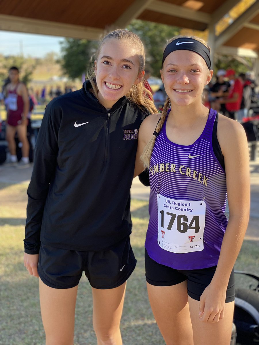 TCXC8's tweet photo. She’s ready to go! Let’s go Megan! @TCHSTalon @KISDAthletics @TCHSTandF @TCHS_WAthletics https://t.co/V0iClcWi4C