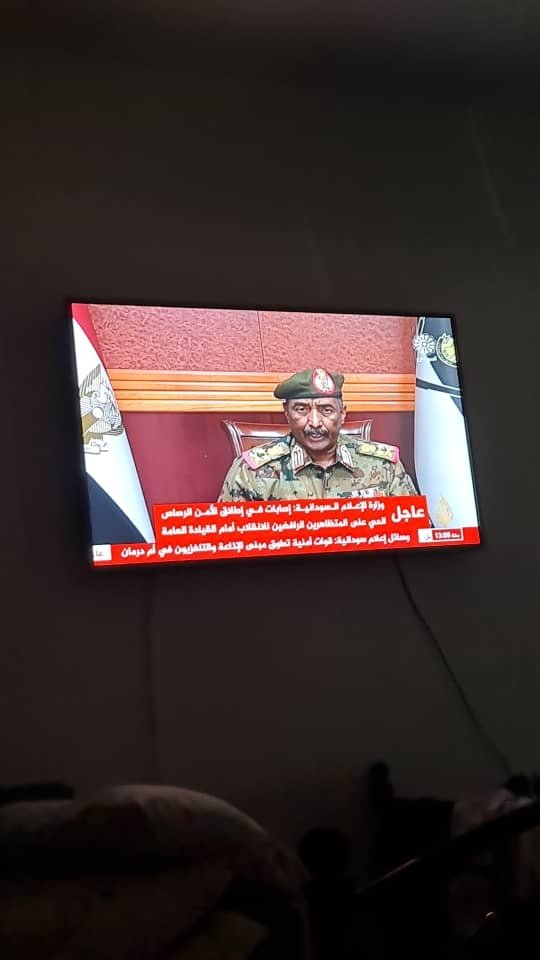 OmerMNour's tweet photo. Coup in Soedan
#انقلاب_السودان https://t.co/q9wwd11Avc