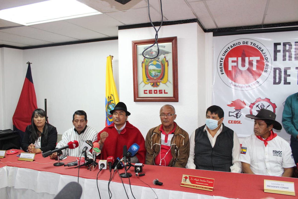 CONAIE_Ecuador's tweet photo. Estas fueron las declaraciones del Colectivo Nacional de Dirección del Parlamento Plurinacional de los pueblos, sobre la convocatoria a la jornada nacional progresiva de resistencia y movilización desde el 26 de octubre.

#EnUnidad👇

https://t.co/vYQ5nWuohJ https://t.co/S74uJ7484p