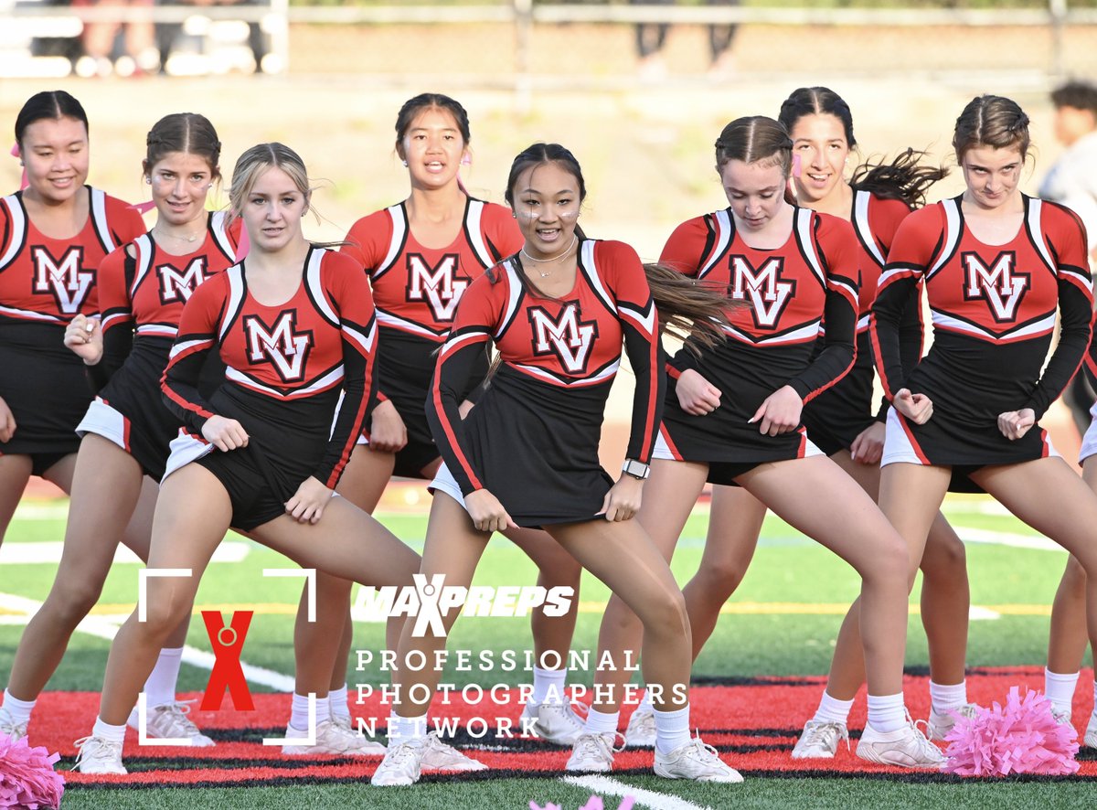 JasonWeedphoto's tweet image. MaxPreps professional images from the @CalHighFootball vs @MVHS_Football JV football game are available at maxpreps.com/photography/ga… Please Retweet! @MaxPreps @_MV_Athletics @MVHSAthletes @calhighinfo @_TheCalifornian @mv_cheerpom