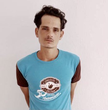 manriquehector's tweet image. Leo que Tarek William Saab informa que fue detenido la Plasta de Mierda llamada Omar Antonio de Jesús Marrero. 
Él fue quien le dio una patada al perro de la joven invidente en La Candelaria.
Mírenlo.
Compártanlo.
Merece el desprecio de todos.