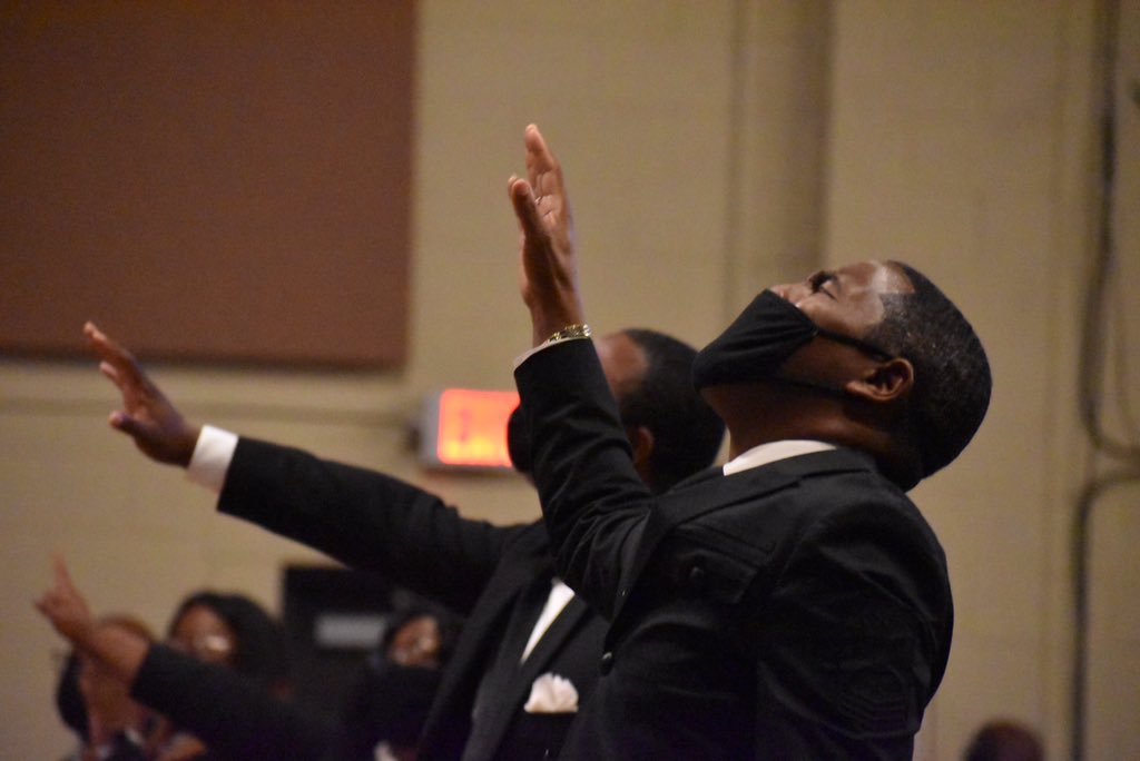 THarvestChurch's tweet photo. @PastorBrianMW preached a powerful message no matter what it looks like  “God will Remember You” 
Isaiah 49:16 declares  “I have engraved you on the palms of my hands; your walls are ever before me.” https://t.co/rnAqFdyjuA