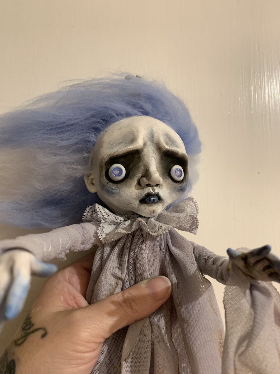 ouijadoll's tweet photo. Meet Zelda . She’s a sad ,lonely ghost awaiting a new home . She is available on my Etsy shop . She is loving handmade of polymer clay and her arms are poseable. #ArtistOnTwitter #etsyhandmade #foreverautmundolls #ghosts #haunted #handmade #MHHSBD #Halloween #SpookyShit https://t.co/LqJZABIDwd