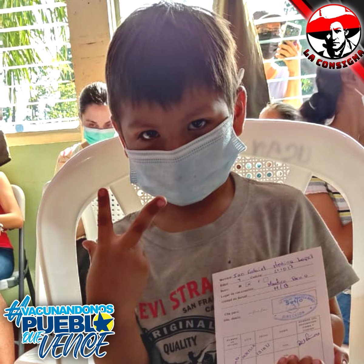 LaConsigna1979's tweet photo. #Nicaragua |  Niños de la ciudad de León y en todo el territorio nacional asisten acompañados de sus tutores a los puestos de salud para vacunarse contra el COVID-19

#VacunandonosPuebloQueVence 
#TodosJuntosVamosAdelante https://t.co/WeQok0PL3l