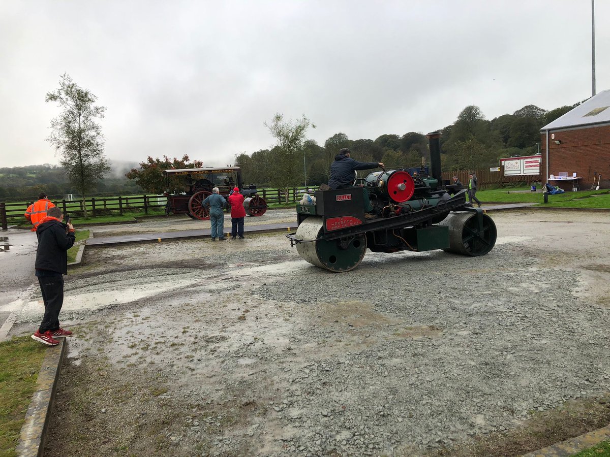 TavyCommunityFC's tweet image. We'd like to thank all the club volunteers who came down yesterday to help sort the car park. We'd also like to thank the Tavistock Lions and The Robey Trust for their work. It is very much appreciated. Thank You ⚽️❤🖤 @tavistocktimes @tafclambs