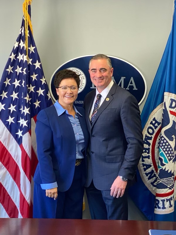 Proud to join @DrLoriMMerrell today as she was sworn in as <a href="/usfire/">U.S. Fire (USFA)</a> administrator. Having a trusted partner and friend in this role will be critical in making continued improvements in service to our @IAFFNewsDesk membership.