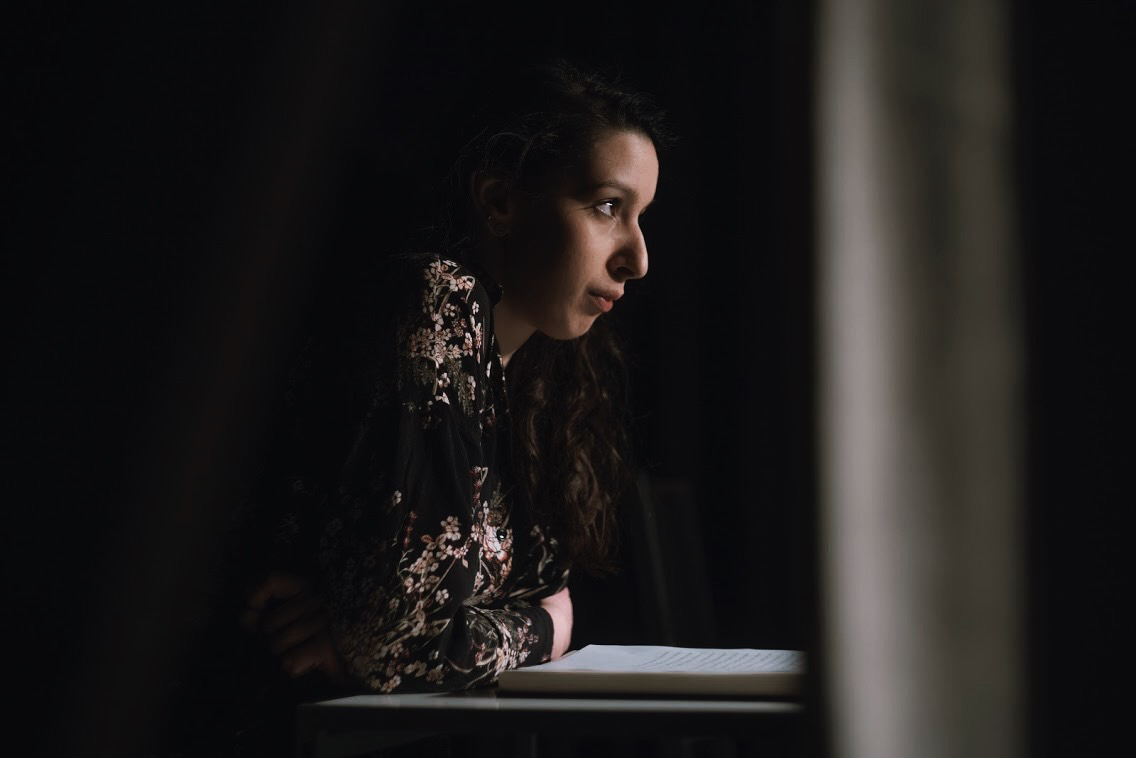 VoilaFest's tweet photo. When Is It Time To Pack Up And Go? Where do I belong?
Going Home is a live, online, interactive 3-camera Zoom show by #Budabest based company Scallabouche Theatre
20 &amp; 21 November 7:30pm @cockpittheatre #VoilaEurope
Show Info: https://t.co/xKcz7qv6ab https://t.co/wHA62HZ5ET