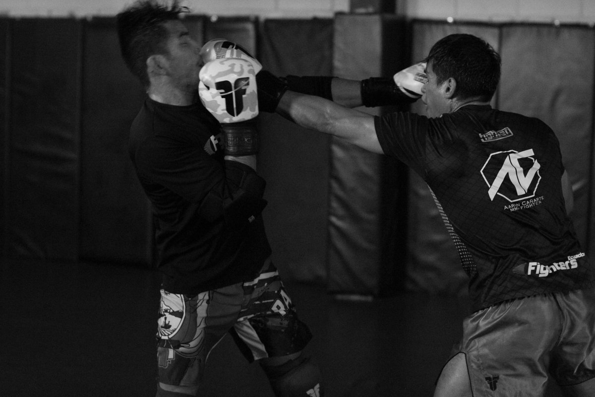 AaronCanarte's tweet photo. "Mi Vida Loca" 🇪🇨🇲🇽
.
@entramgym 
@TeamIridiumISA
@fightersecuador
.
📸 @NosolohayFut_ @o_marbg
.
@mmafanecuador @FerzPaucar @MMARetweet @DiegoArcos14
#mmalifestyle #entram #entramvstheworld #fights 
#fitnesslifestyle #submissiongrappling #jiujitsuforlife https://t.co/ZZUNzPnZfY