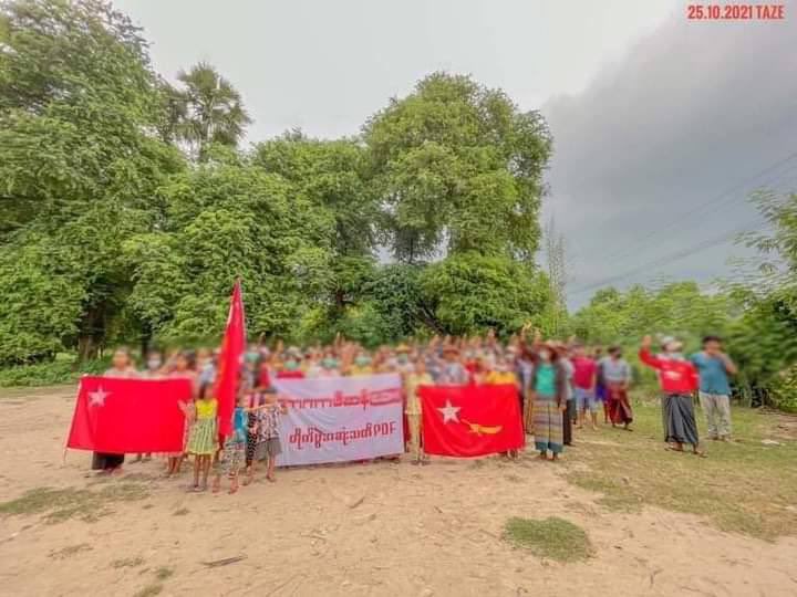 The main strike of Taze township continued to march and protested against the dictator to show their solidarity against military dictatorship.   
#FreezePaymentsToJunta
#Oct25Coup
#WhatsHappeningInMyanmar