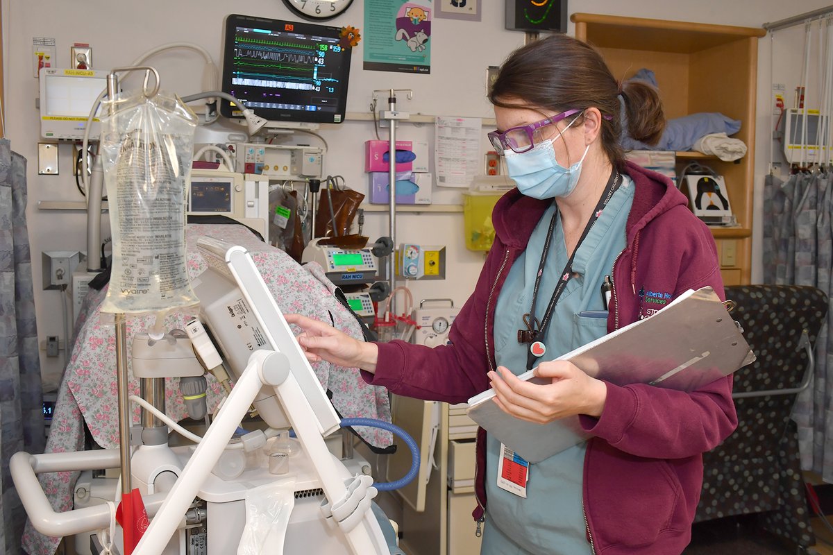 StolleryKids's tweet photo. It’s Respiratory Therapy Week &amp; we want to recognize the Stollerific RT's who provide expert care at the Stollery Children's Hospital, including our Stollery NICUs at the Royal Alex and Sturgeon Community Hospitals. Thank you for helping Stollery kids breathe easier. #rtweek2021 https://t.co/aYrkbS1Q2V
