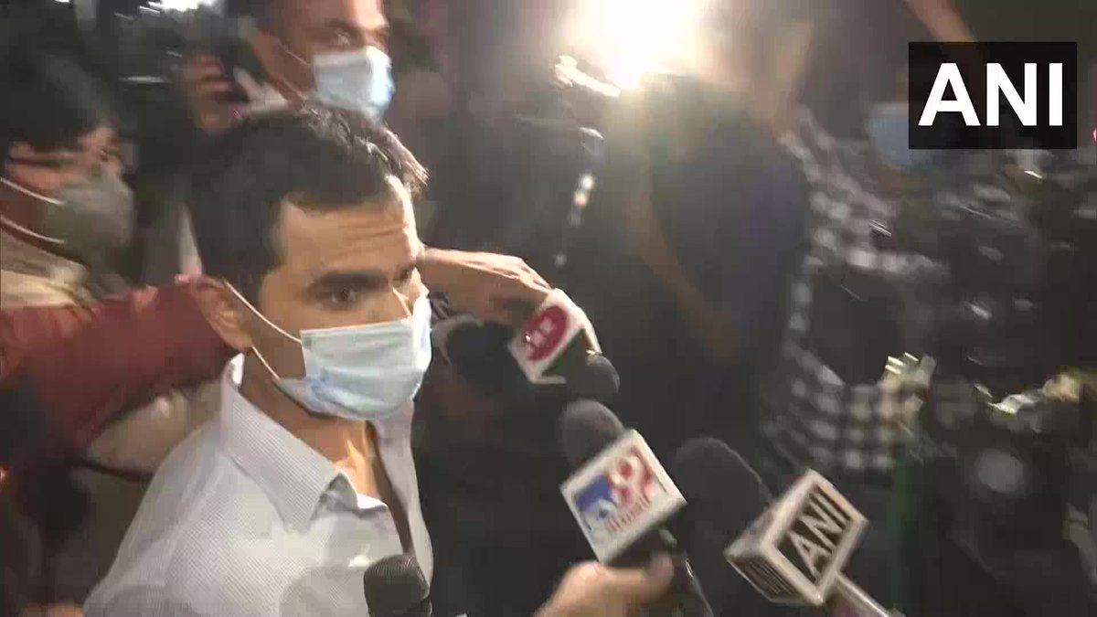 NCB Mumbai Zonal Director Sameer Wankhede reaches Delhi amid allegation of payoff in the drugs case involving actor Shah Rukh Khan's son Aryan

'I have not been summoned. I've come here for a different purpose. Allegations against me are baseless,' he says.