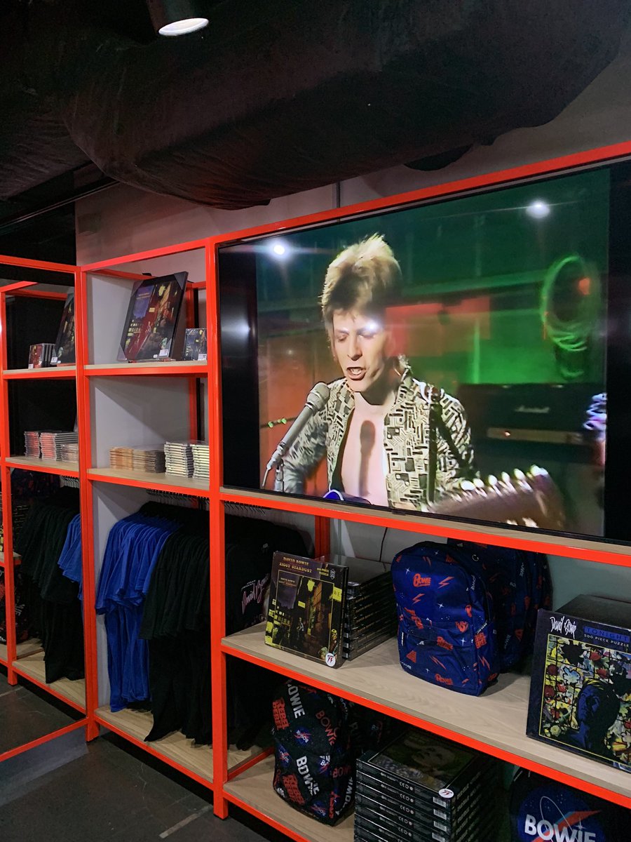 Outside Organisation (@outsideorg) on Twitter photo "Now you’ve met The London Boys, things seem good again” ⚡️
The <a href="/DavidBowieReal/">David Bowie Official</a> Estate launches #Bowie75, a year-long celebration marking David Bowie’s 75th birthday.
Stop by 14 Heddon St to explore one of the curated experiential pop-up shops... "Now you’ve met The London Boys, things seem good again” ⚡️
The <a href="/DavidBowieReal/">David Bowie Official</a> Estate launches #Bowie75, a year-long celebration marking David Bowie’s 75th birthday.
Stop by 14 Heddon St to explore one of the curated experiential pop-up shops...