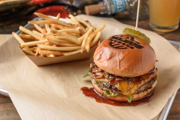 If you haven't tried one of everything at Bleus Burger in Gulf Shores, have you really lived? 😍 See you there!