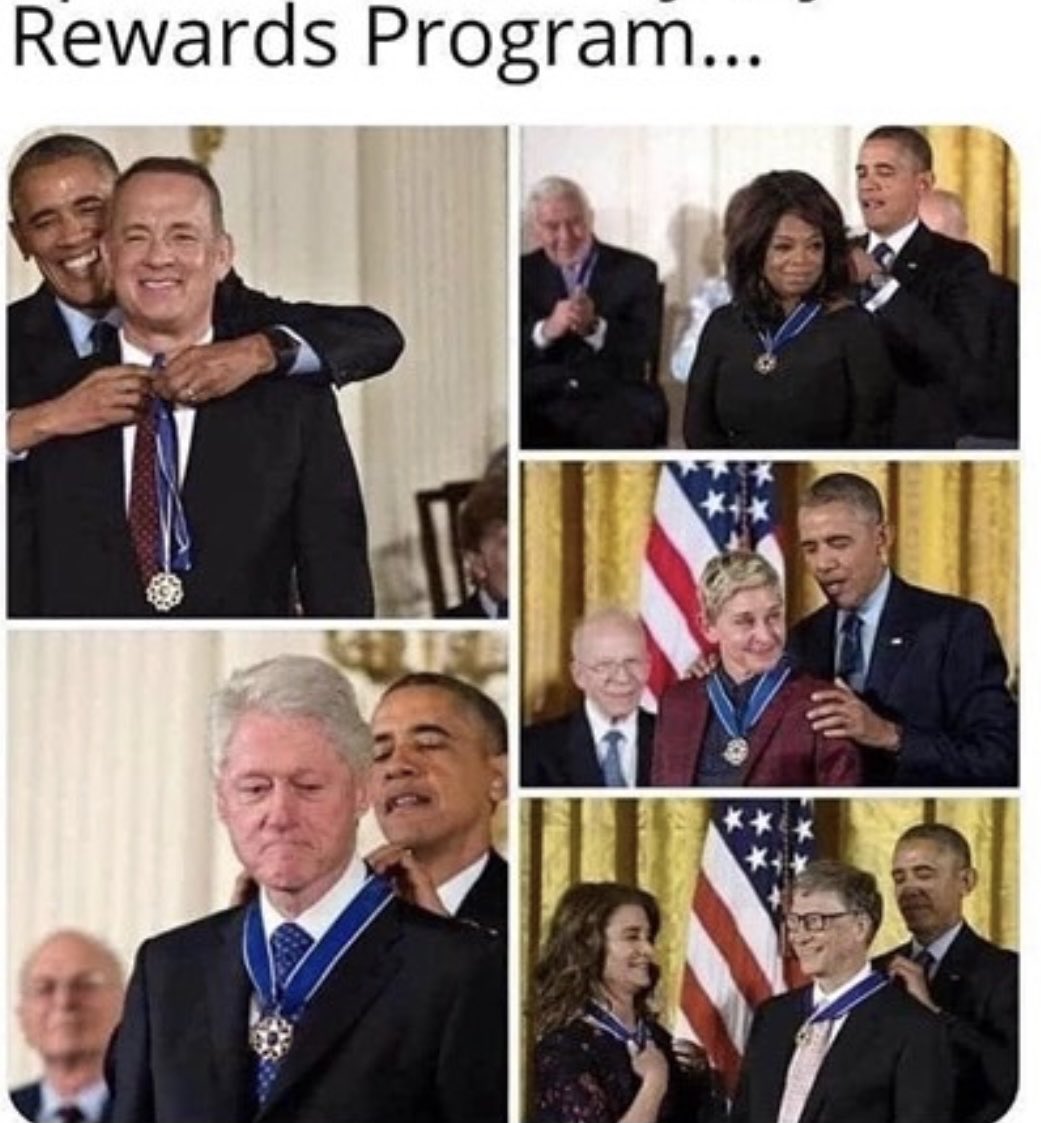 spirituallock's tweet photo. Seriously looking back how did we not catch this shit?!? 😤😤😤 https://t.co/SxJFlrC91O