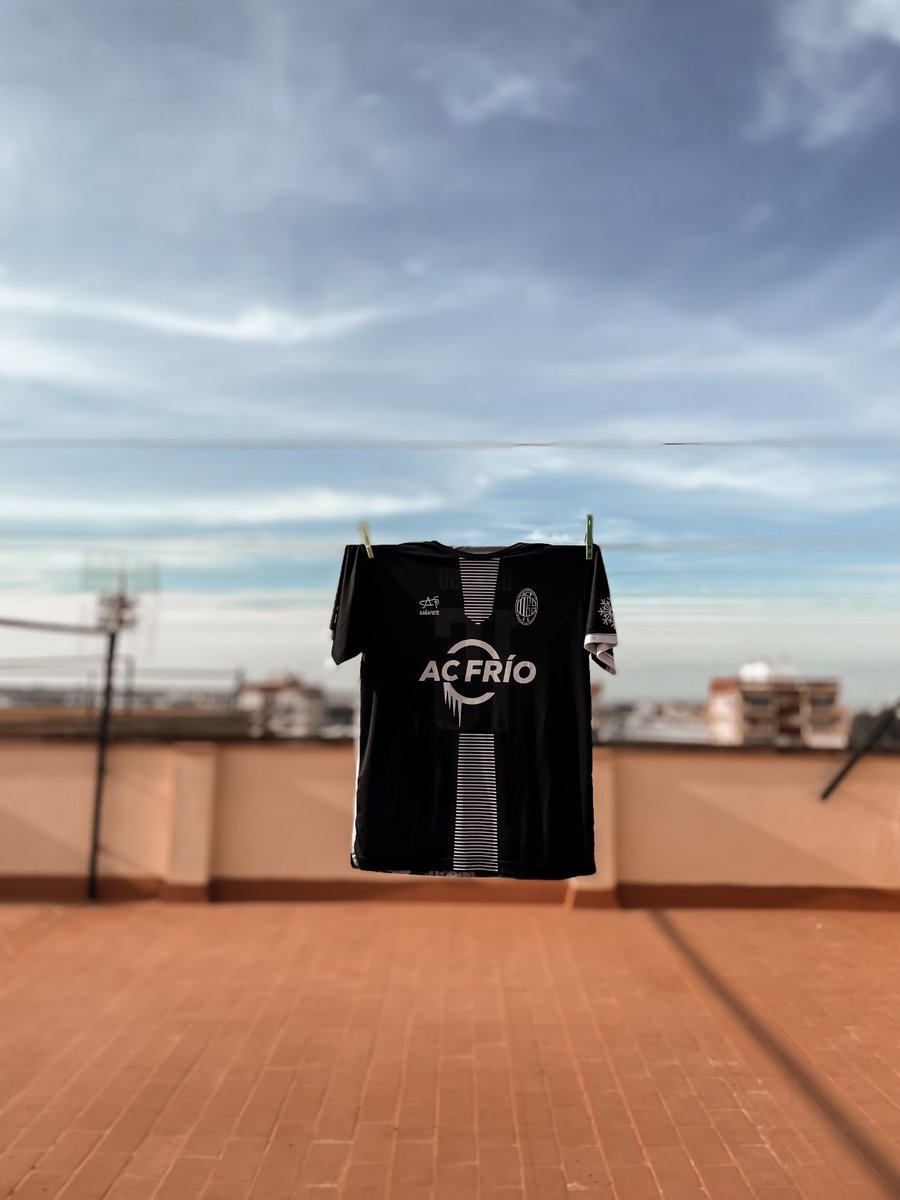 ACFrioFS's tweet photo. Este año… ¿Copa y toque? ❄️ https://t.co/Giur1DRFot