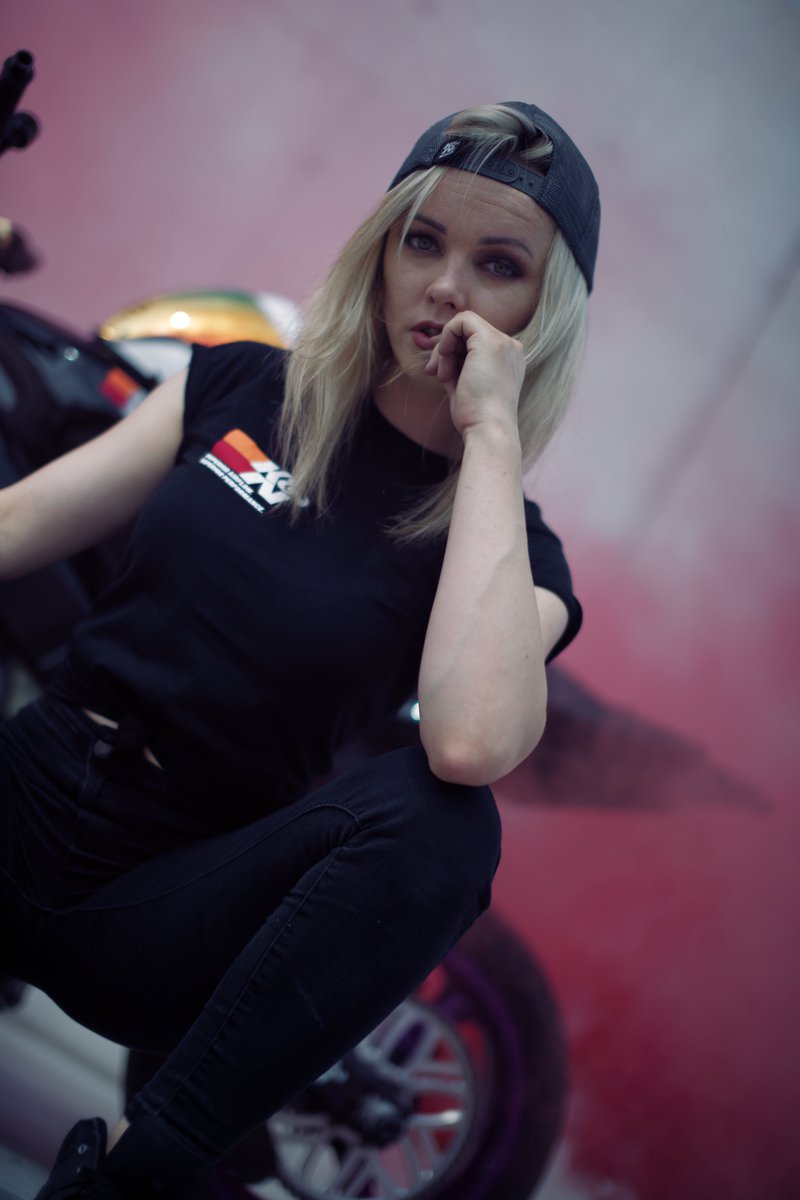 MOOD. 

#ewastunts #motorider #ridergirl #motocyklistka #motorradgirl