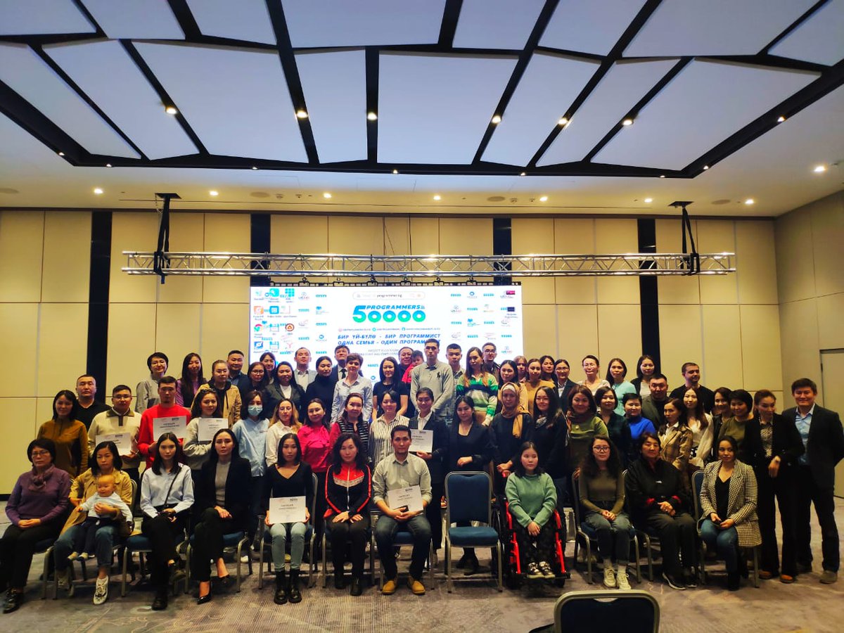 Проект <a href="/50kprogrammers/">50000 Programmers in KG</a>  4000 заявок, 600 выпускников, десятки трудоустроены. Проект был направлен на людей которые находились в затруднительной жизненной ситуации в связи с пандемией. Мигранты, люди с инвалидностью, матери, выпускники детских домов. Более половины были женщины.