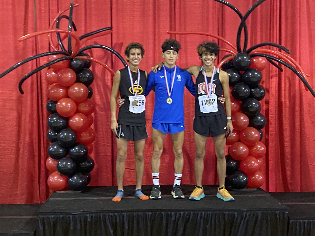 Coach Ríos tweet media