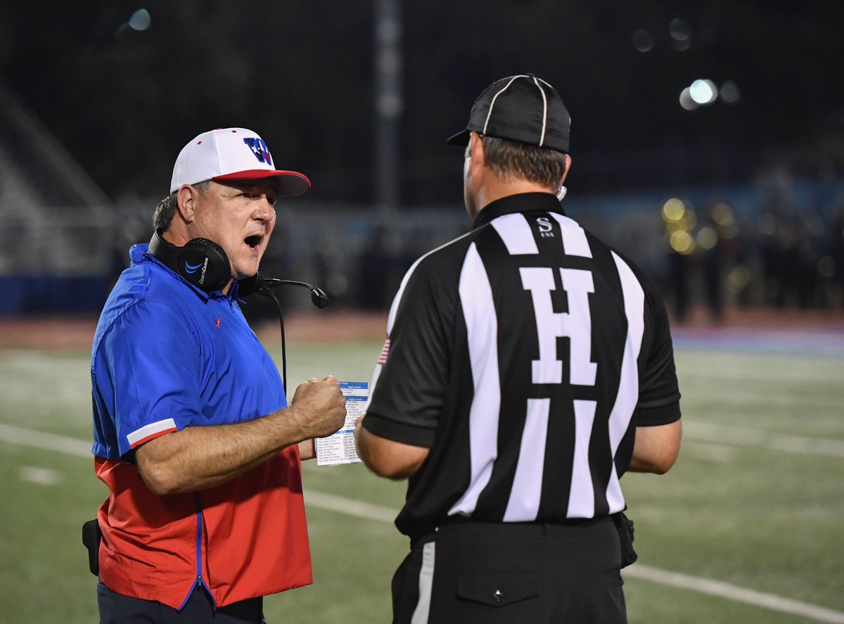 texashsfootball's tweet photo. Caption this photo https://t.co/LSc5BJoGJZ