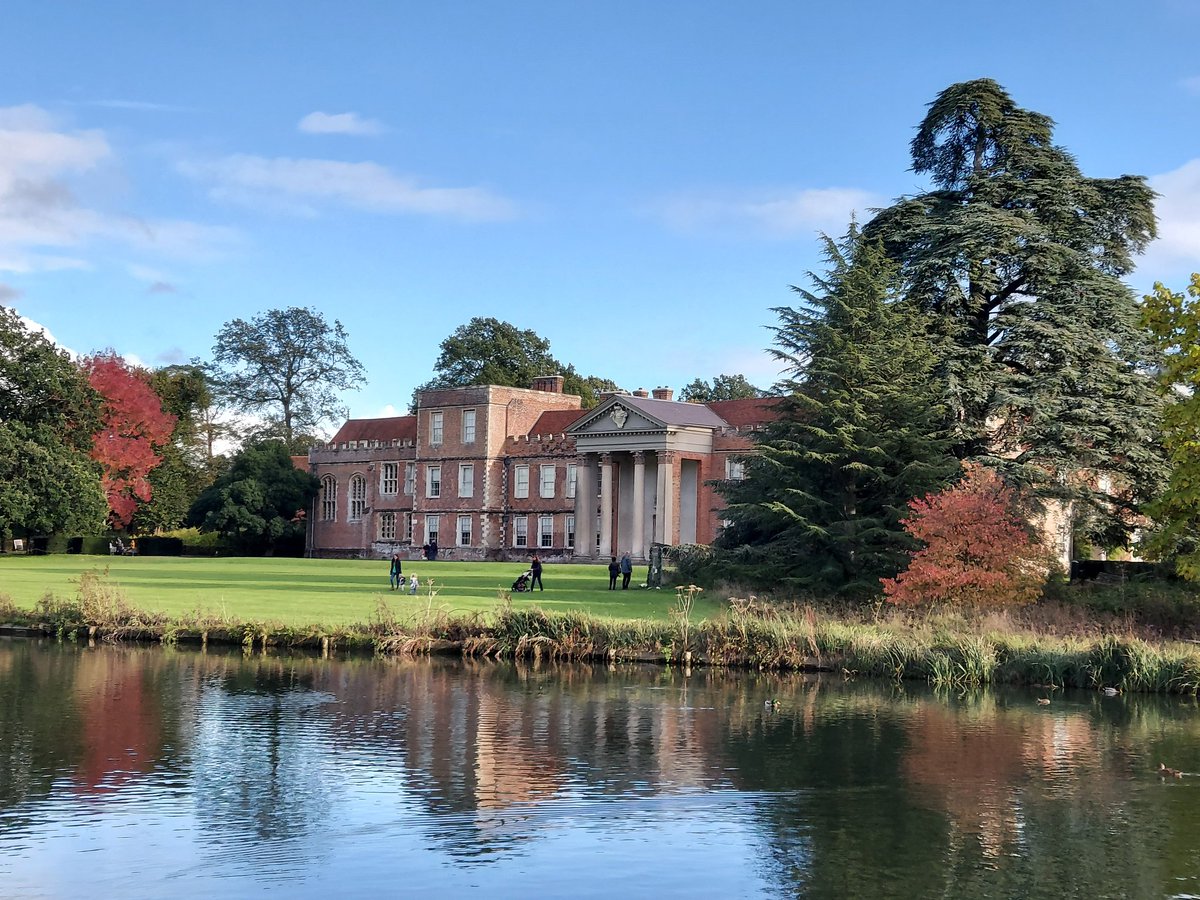 Visited The Vyne <a href="/nationaltrust/">National Trust</a> today - beautiful c.16th house and home that hosted Henry VIII (and assorted wives...). We're really looking forward to reading all your paper proposals about home &amp; early modernity -  deadline is this Saturday!