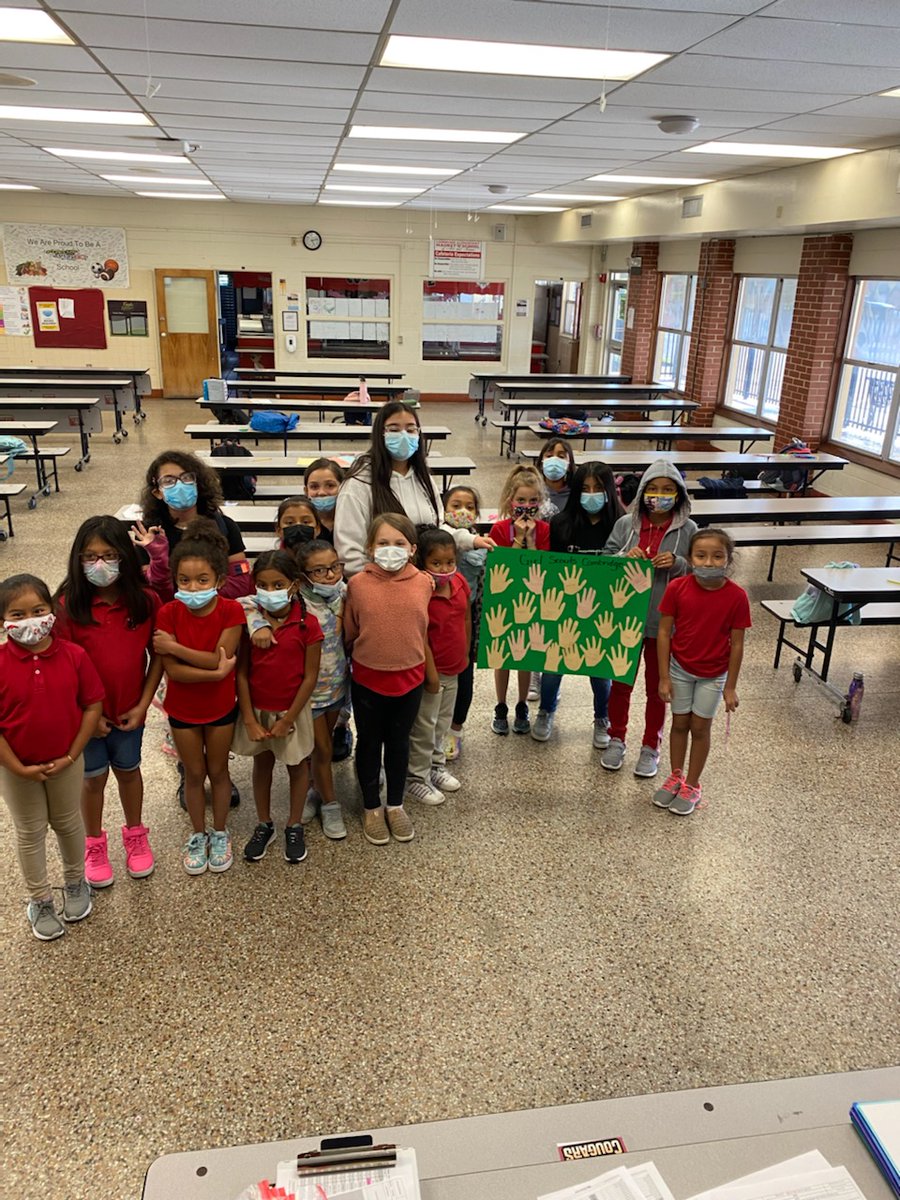 BrevAfterschool's tweet photo. The @GirlScoutsCC group at Cambridge Elementary. We appreciate their partnership helping to make a difference in our #FL21CCLC grant programs. #AfterschoolWorks #BAS321 #BPS321 https://t.co/6Rzy7M8z7a