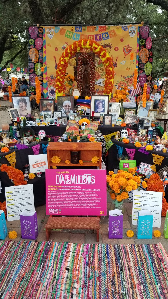 RebeccaViagran's tweet photo. A wonderful weekend celebrating Dia de Los Muertos. Remembering my dad & ancestors who have passed & watch over us still. #StrongandMighty #DiadelosMuertos #FortheLoveofSanAntonio https://t.co/C0Pw3g4qQ1