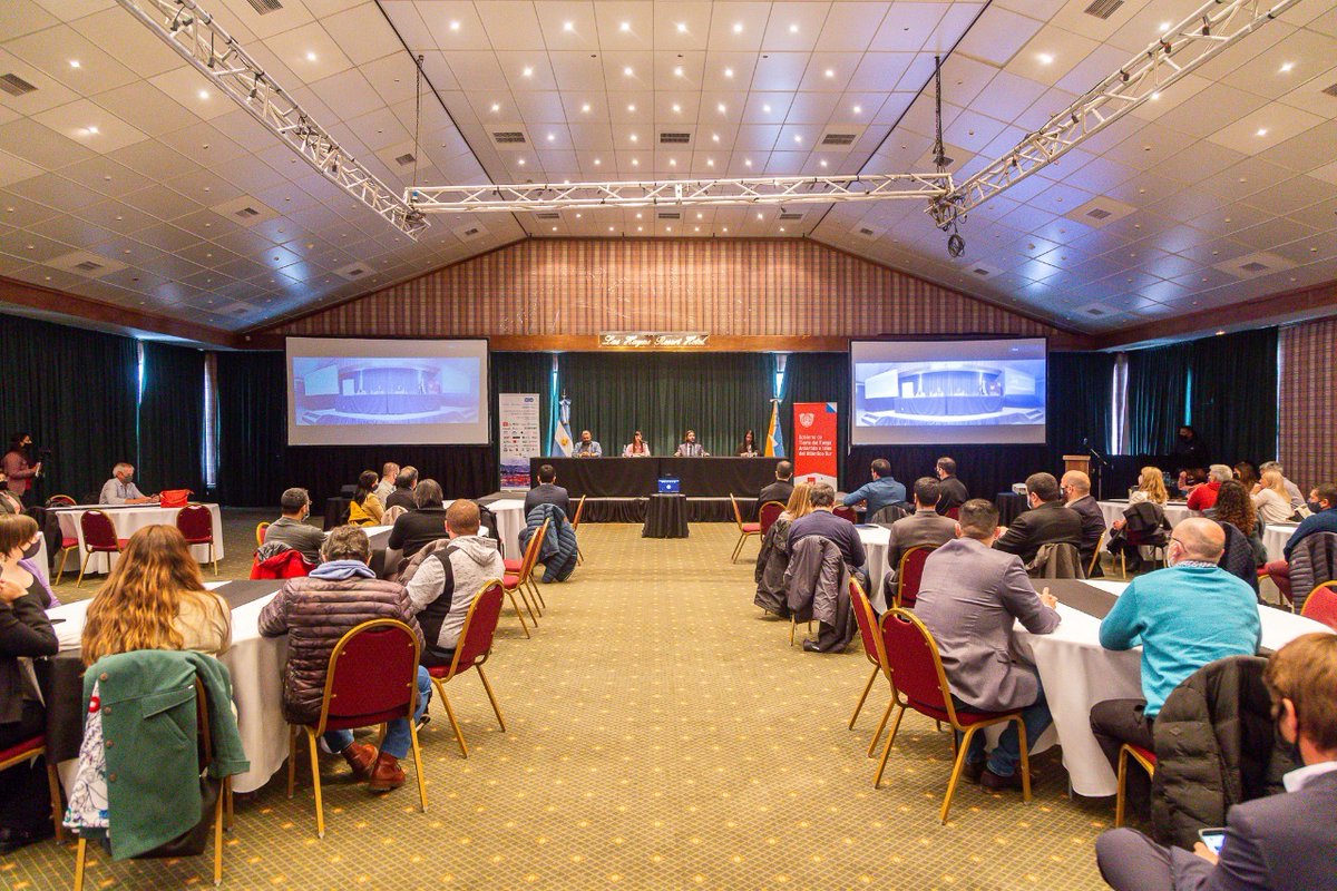 DIMOS INICIO A LA CAMPAÑA NACIONAL DE SENSIBILIZACIÓN Y EDUCACIÓN EN CIBERSEGURIDAD

✔️A través del Ministerio de Finanzas Públicas y la Fundación CAPA 8, se dio inicio a la Campaña Nacional de Sensibilización y Educación en Ciberseguridad “Para, Piensa, Conéctate Argentina".