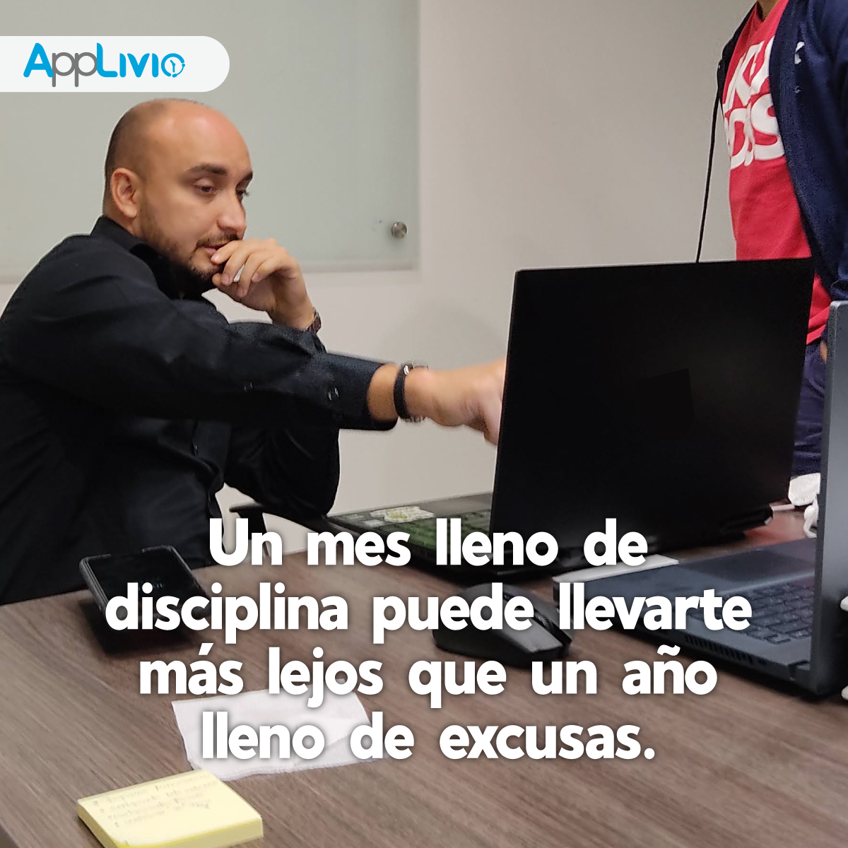 ¡Esta semana comiénzala libre de excusas, trabaja por tus sueños y lograrás poco a poco más de lo que te puedes imaginar!!!