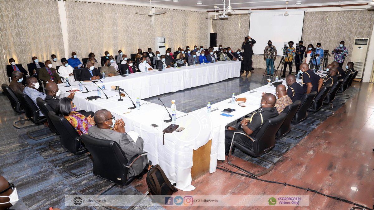 GhPoliceService's tweet photo. News Release; Police Interact with Heads of Religious and Faith-Based Organisations
The Police Administration today, 25th October, 2021, met with heads of religious and faith-based organisations to deliberate on the topic: Religion and the Law. https://t.co/oQf1cBjKfl