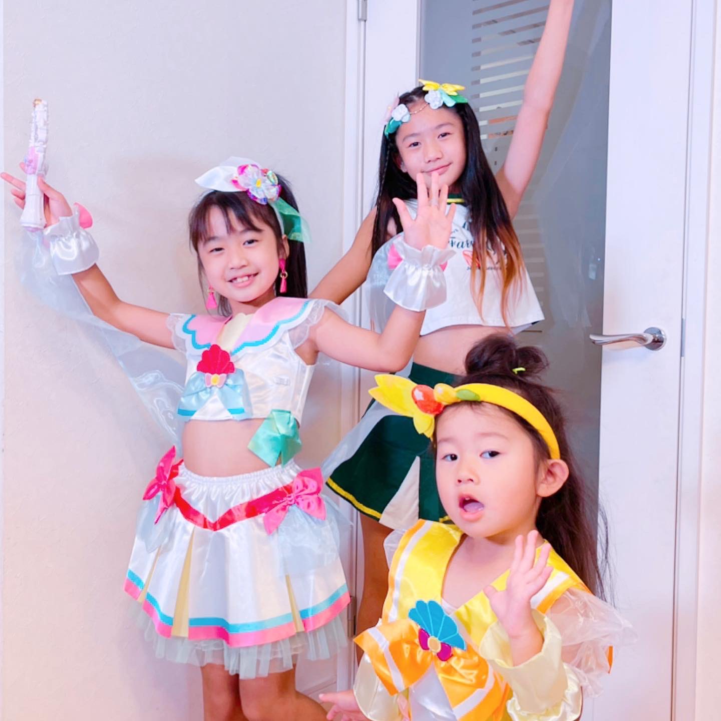 バンダイ プリキュア なりきり衣装 変身プリチューム なりきりキャラリートキッズ 特価玩具 ヒーリングっどプリキュア 仮装 コスプレ コスチューム おもちゃ オモチャ 特価 激安 プレゼント 子ども会 子供会 22a17 フェスティバルプラザ プリキュア キュアピース