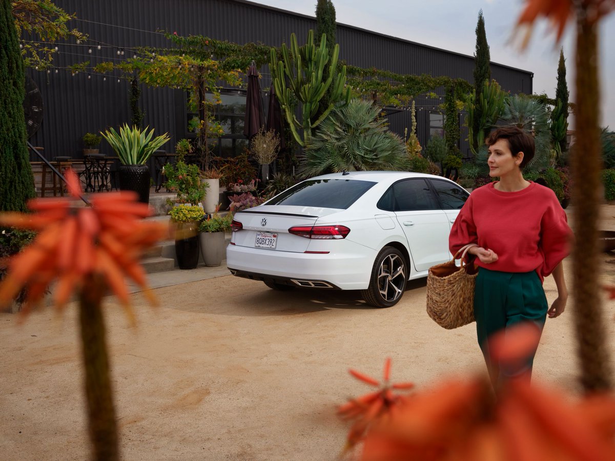 From flea markets to greenhouses, the #VW Passat with 15.9 cubic feet of cargo volume has room for all your fresh finds. #Volkswagen #AcceleRide