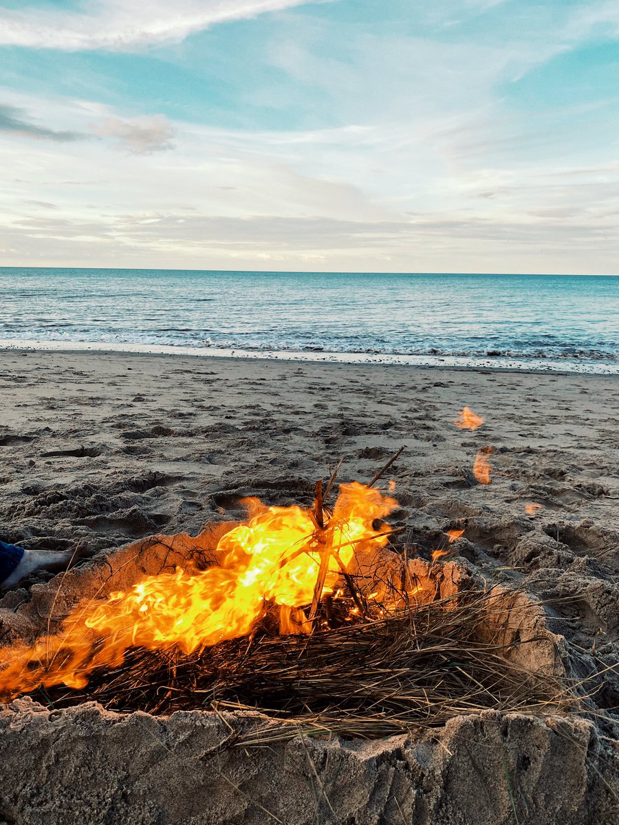 stillryancond's tweet photo. Beach nights https://t.co/61IR7WOOwm
