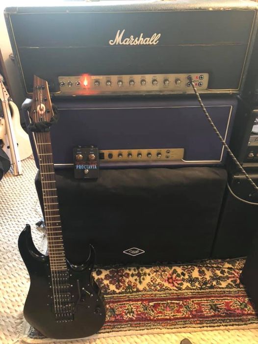 MulveyMusic's tweet photo. Put the @3GGuitars  https://t.co/JFuoy9kofs equipped Legacy  through the old Vintage Marshall for my session with Adam Jacobs. Authentic tone for and authentic artist!! @marshallamps  #Marshall #3gguitars #futone #authentic https://t.co/18hn6Fj0N2