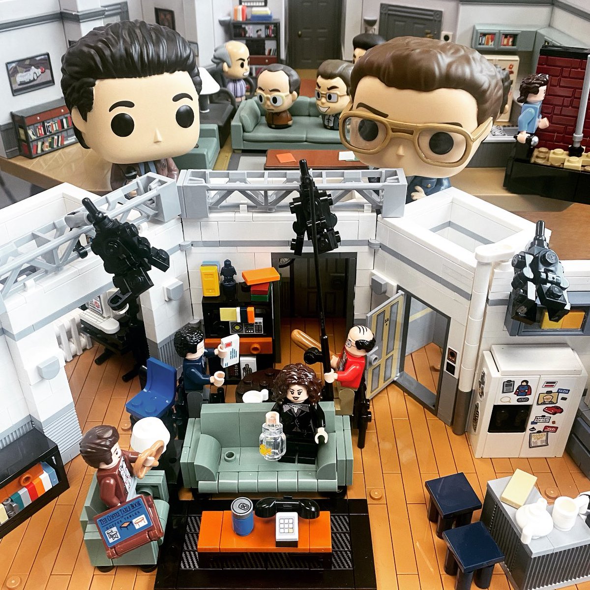 shlomobruce's tweet photo. Added the LEGO “Seinfeld” to the Funko Pop “Seinfeld” collection. I am the master of my domain! #funkoseinfeld #legoseinfeld https://t.co/GgtrktEwnK