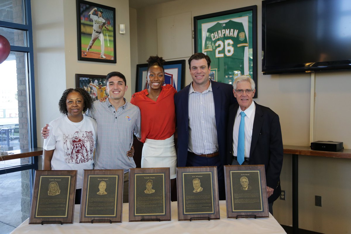 Thank you MISD Legends for helping us celebrate at Friday's football game between Midland High and Legacy High. The Hall of Legends Class of 2021 includes Cedric Benson, Bryce Hoppel, Natalie Hinds, Eric Winston, and Tevis Herd. Click here for details --> https://t.co/FkItEtLL7M https://t.co/1KOVQSr83T