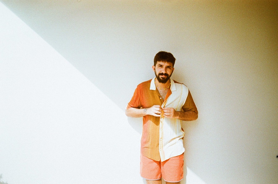 AloAlo_Bahia's tweet photo. Igor Liberato lança "Gato", seu primeiro álbum da carreira solo.

Vem ver: https://t.co/l8GeX4pgen https://t.co/nxo5674pBG