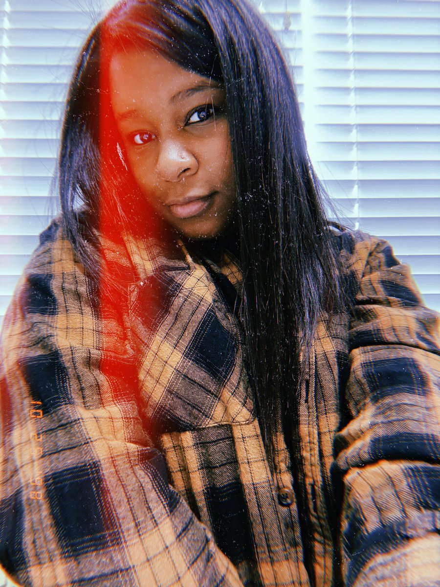 Short_Stacksz's tweet photo. fall🖤🧡 https://t.co/ezSoAEqh4x