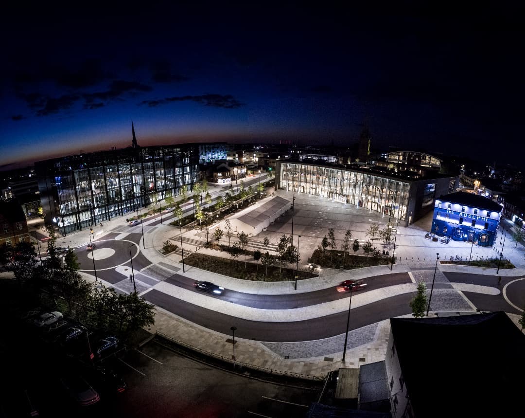 Great photo of our new University Square at night 😍

Photo by rogerxiii on Instagram